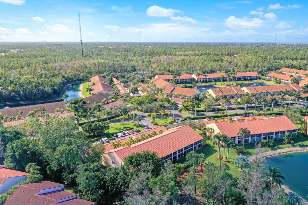 2365 Bayou Ln #4, Naples, FL 34112