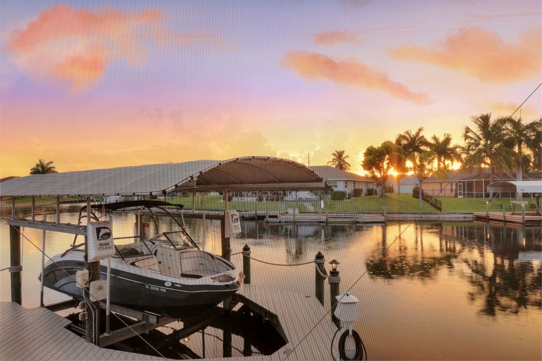 5334 SW 22nd Pl, Cape Coral, FL 33914