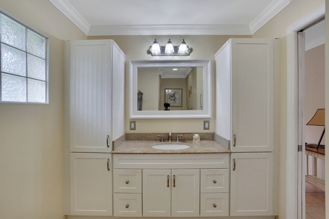 136 SW 38th Terrace, Cape Coral, FL 33914