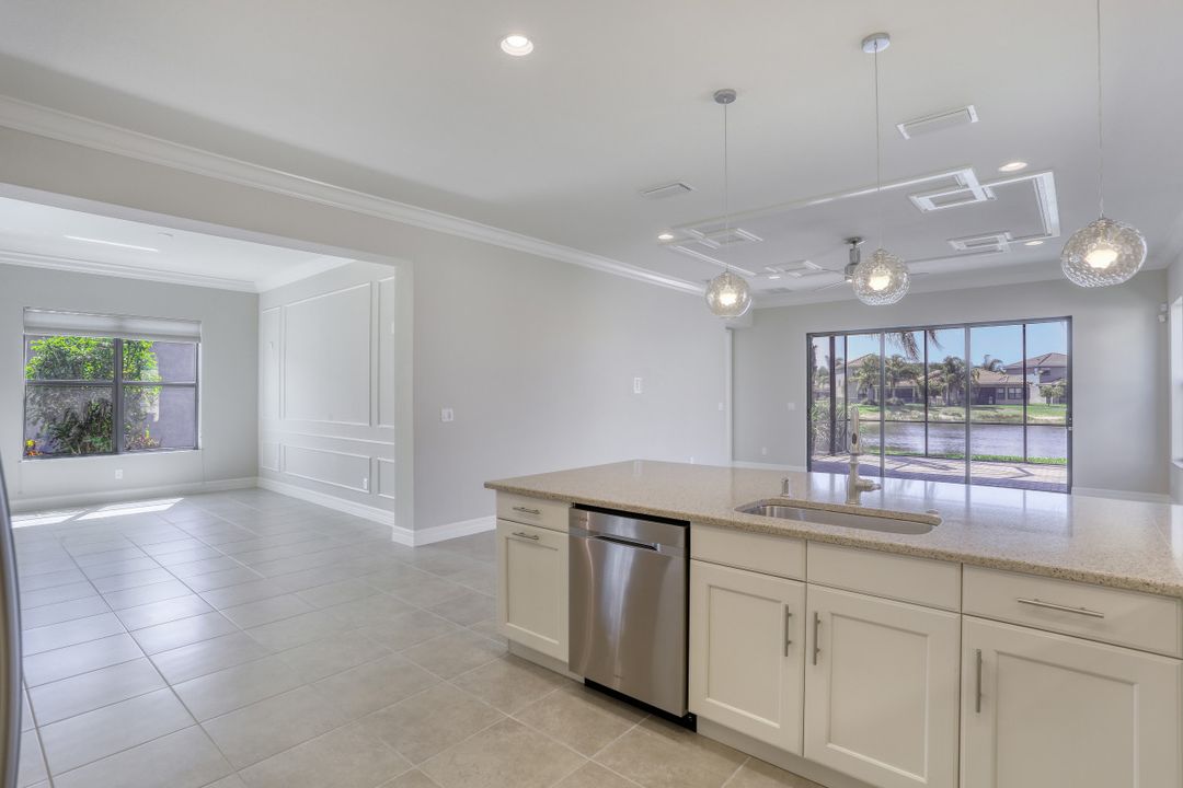 11571 Meadowrun Cir, Fort Myers, FL 33913