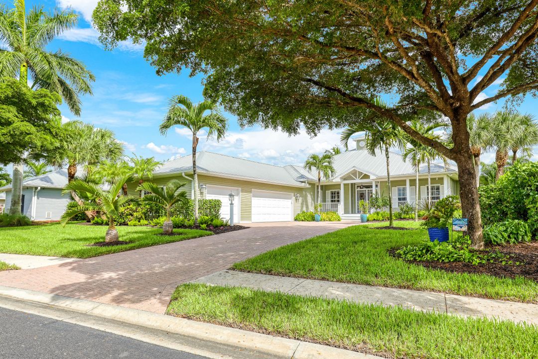 15663 Caloosa Creek Cir, Fort Myers, FL 33908