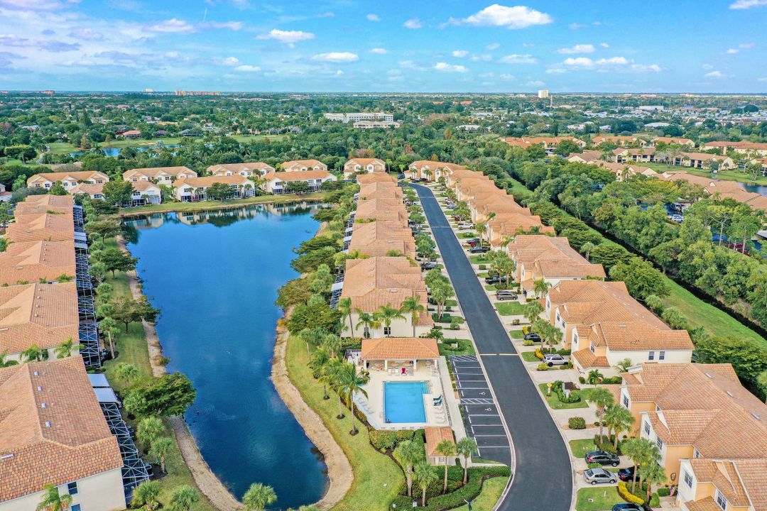 8430 Village Edge Cir, Fort Myers, FL 33919