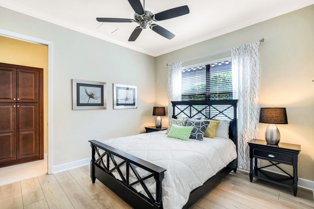 9345 Isla Bella Cir, Bonita Springs, FL 34135