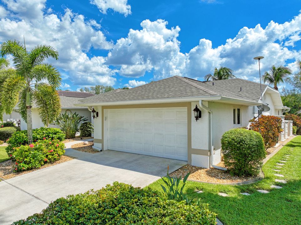 2356 Coral Point Dr, Cape Coral, FL 33990