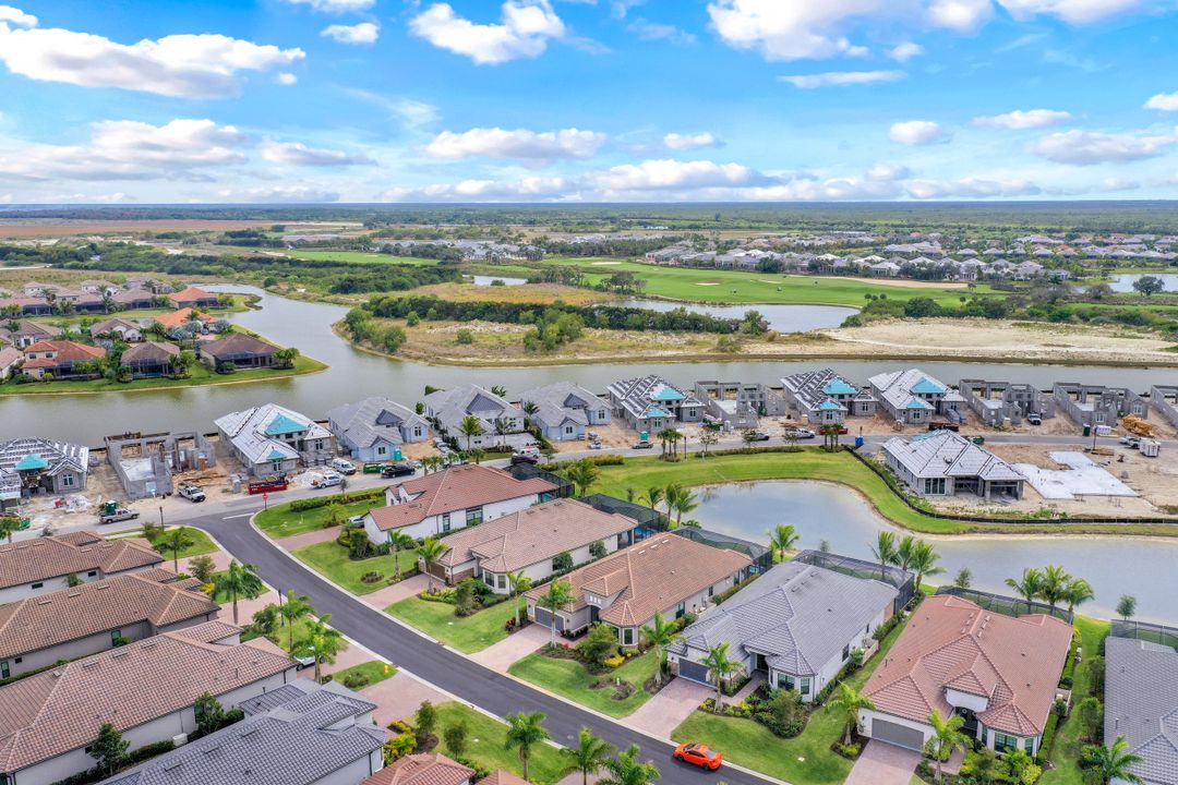 3254 Belon Ln, Naples, FL 34114