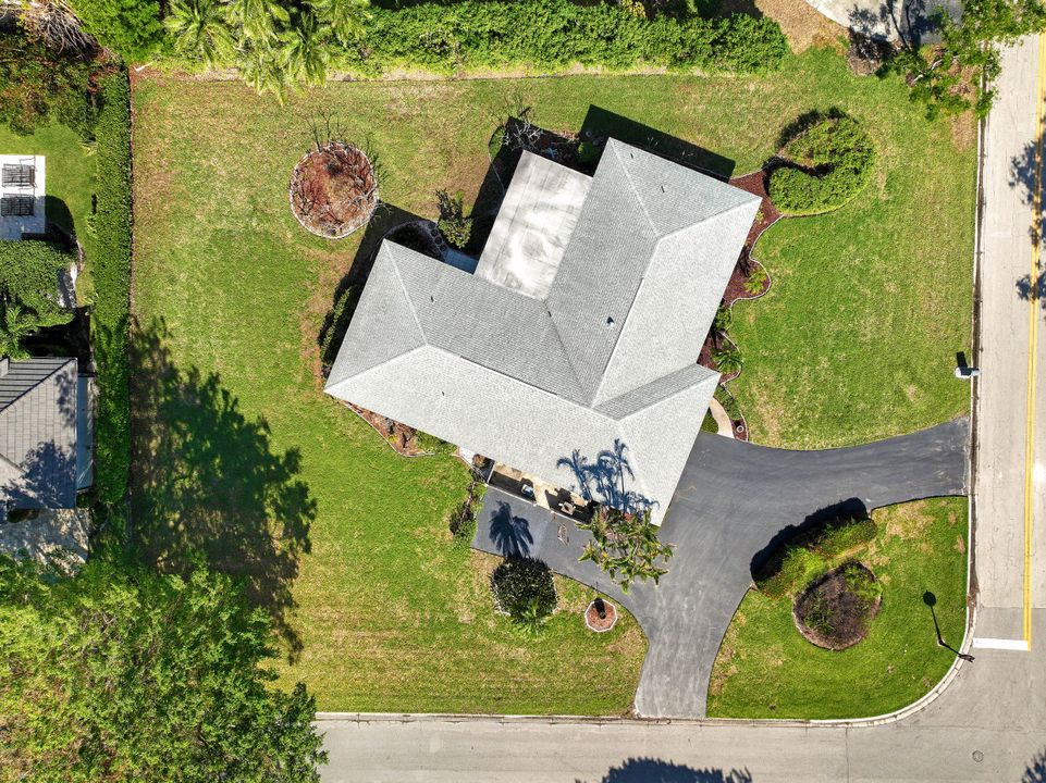 3225 Regatta Rd, Naples, FL 34103