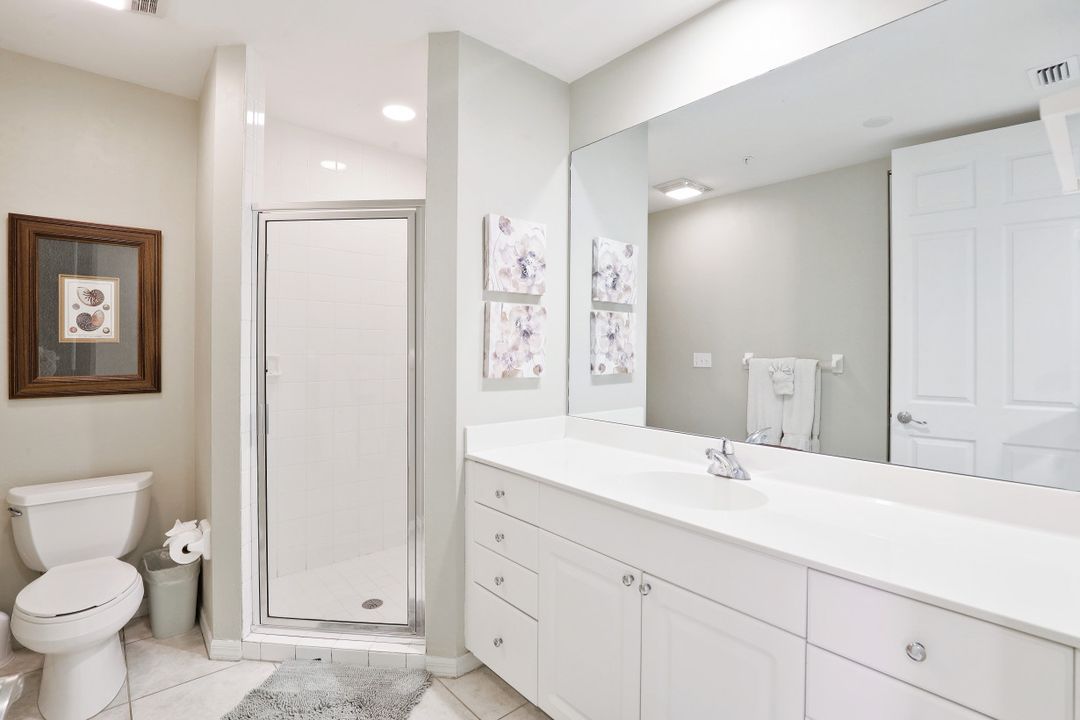 410 Flagship Dr #505, Naples, FL 34108