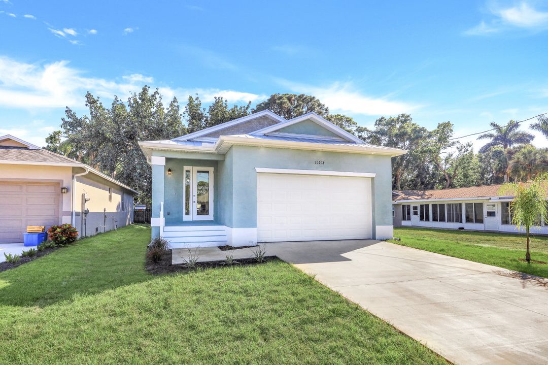 10004 Connecticut St, Bonita Springs, FL 34135