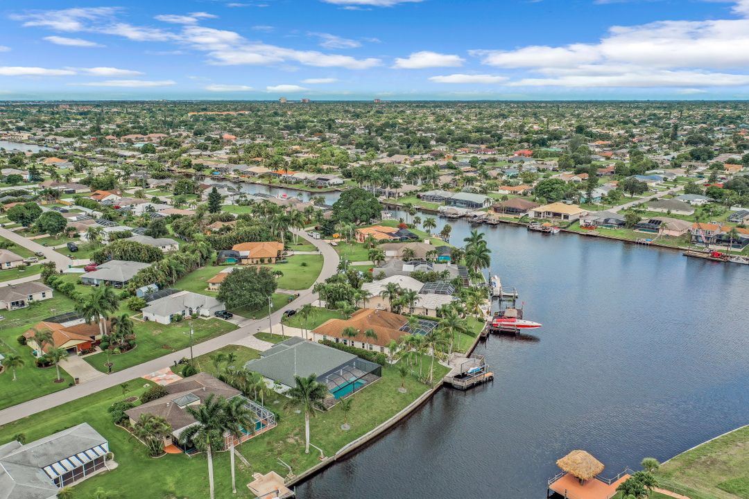 1113 SE 32nd Terrace, Cape Coral, FL 33904