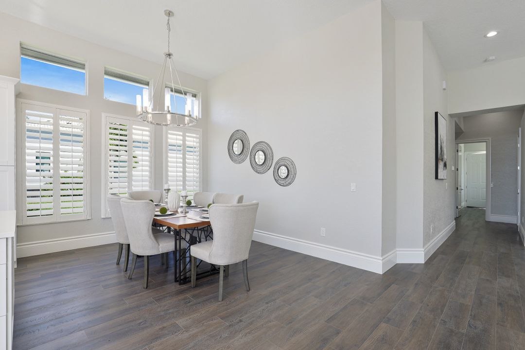 2200 El Dorado Pkwy W, Cape Coral, FL 33914