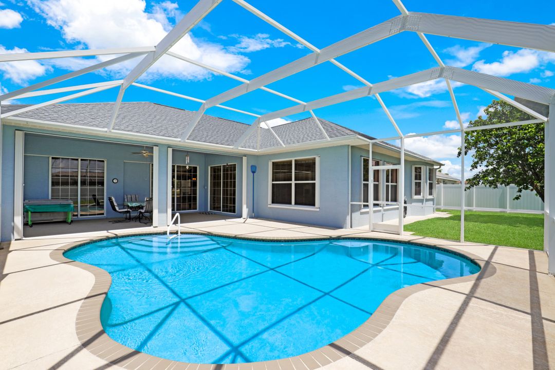 3023 SE 8th Ave, Cape Coral, FL 33904