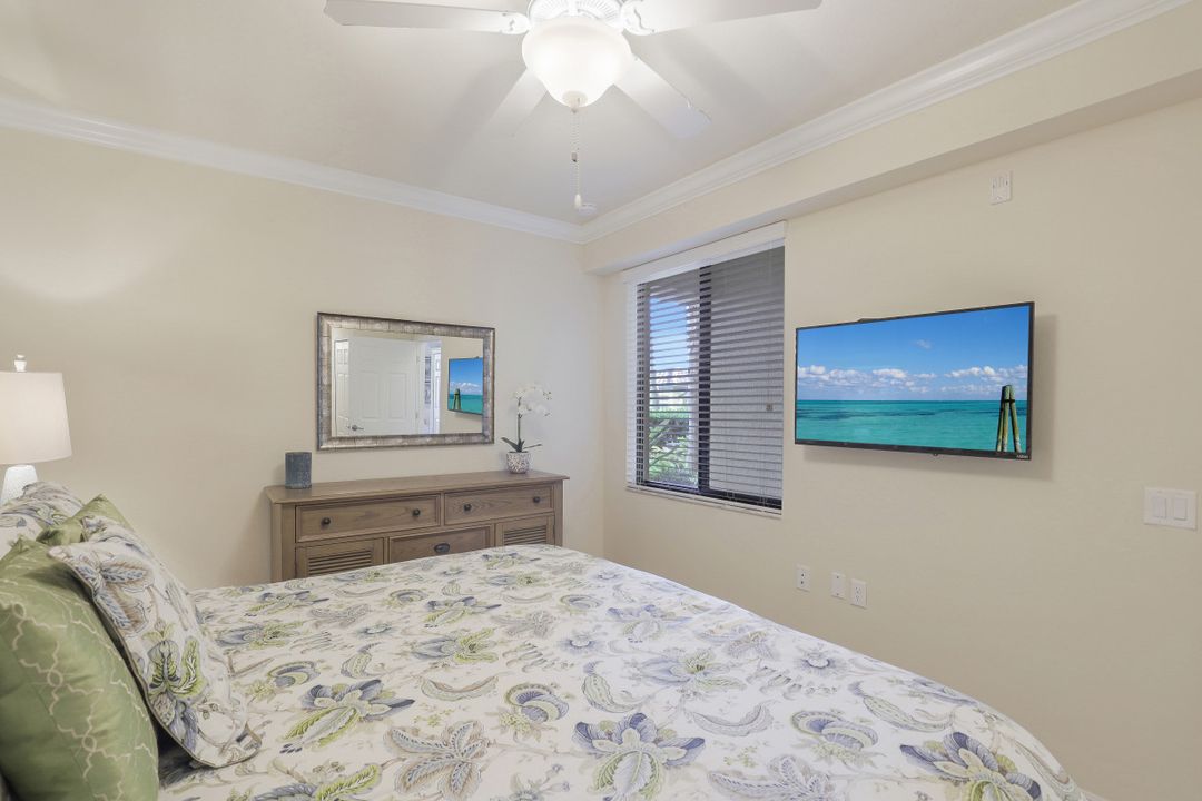 9816 Giaveno Cir #1316, , FL 34113