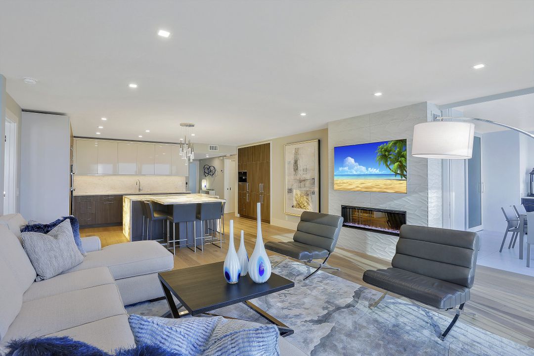 4051 Gulf Shore Blvd N #1101, Naples, FL 34103