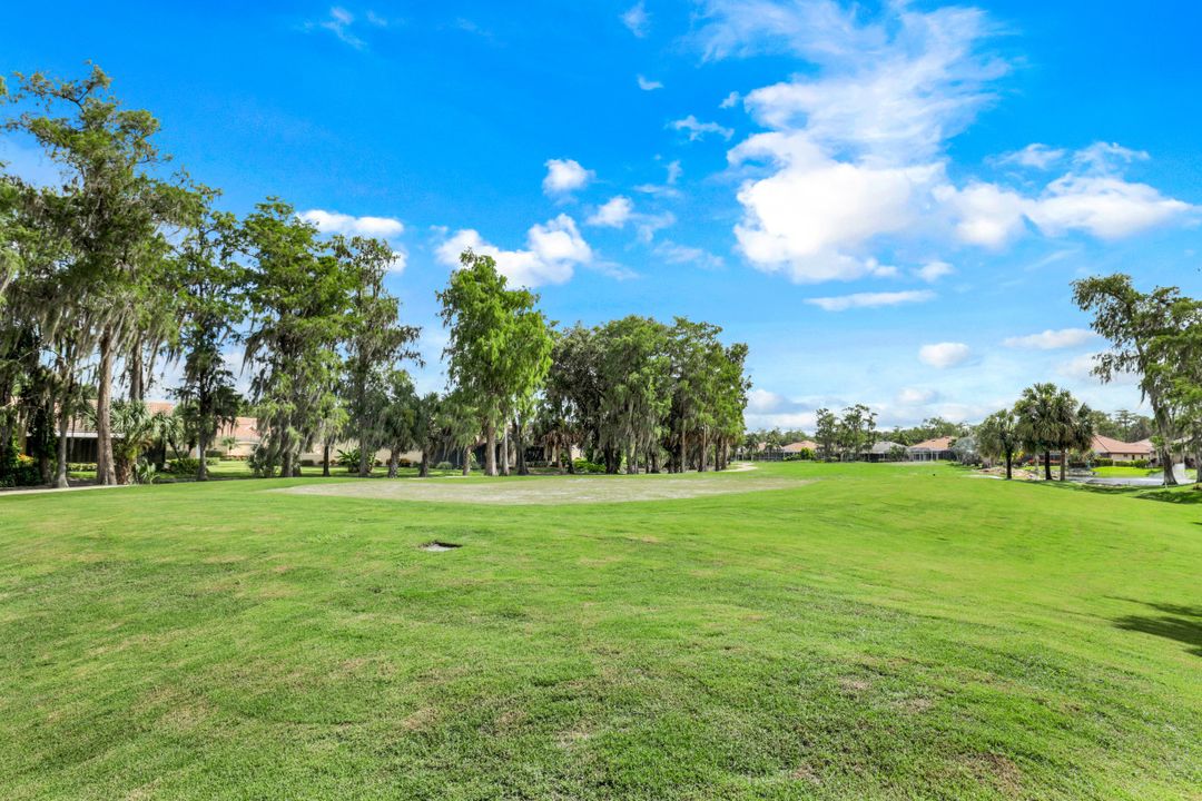 12811 Silverthorn Ct, Bonita Springs, FL 34135