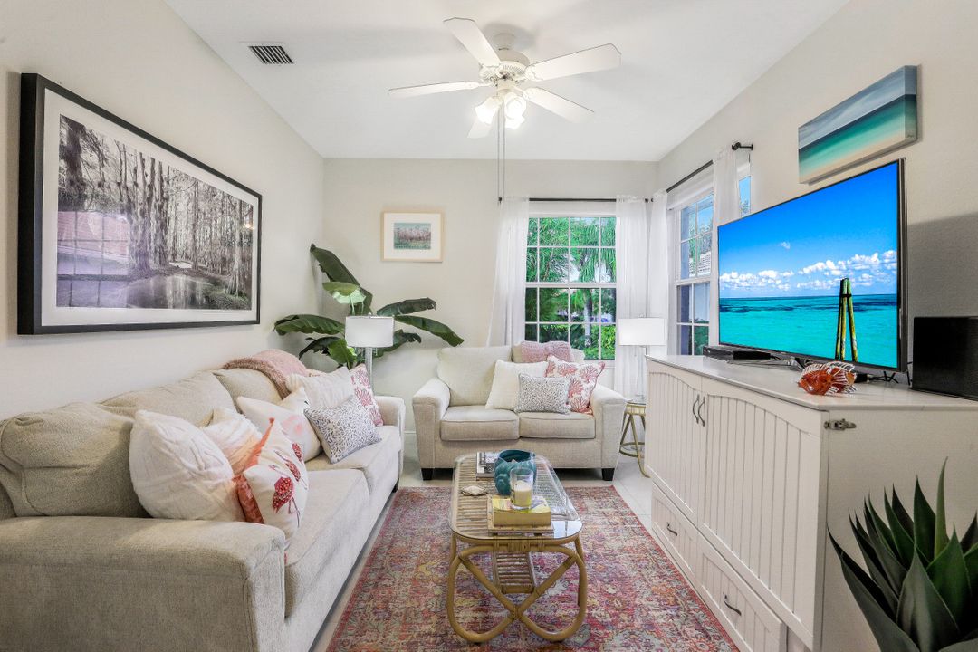 8591 Peppertree Way, Naples, FL 34114