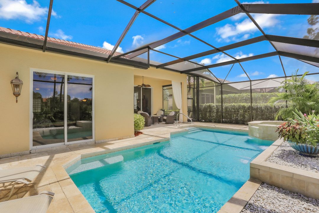 28637 Pienza Ct, Bonita Springs, FL 34135