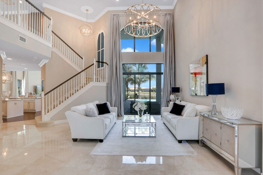 4600 Azalea Dr, Naples, FL 34119