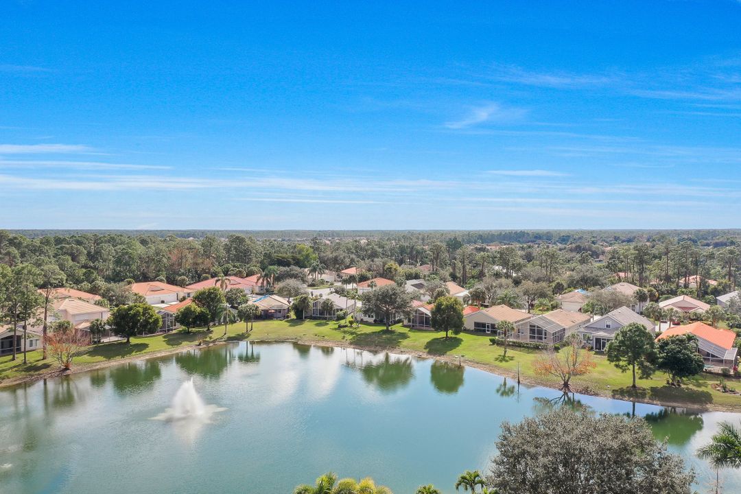 7433 Meldin Ct, Naples, FL 34104