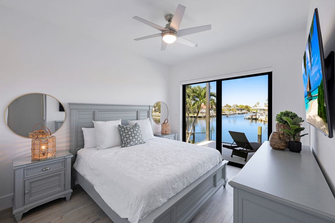 1656 Villa Ct, Marco Island, FL 34145