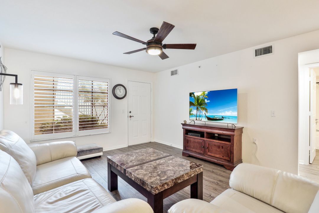 4940 Cougar Ct S #101, Naples, FL 34109