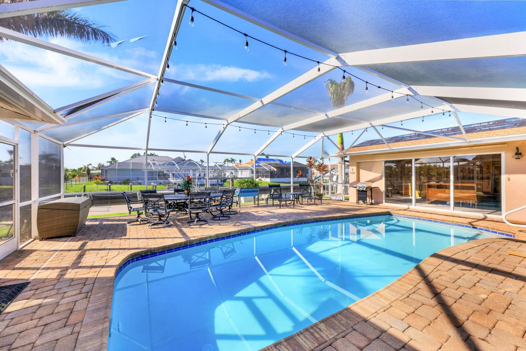 5324 Delano Ct, Cape Coral, FL 33904