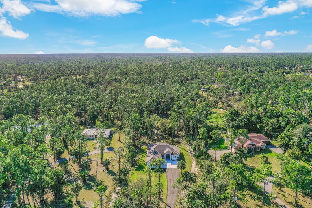 1030 22nd Ave NE, Naples, FL 34120