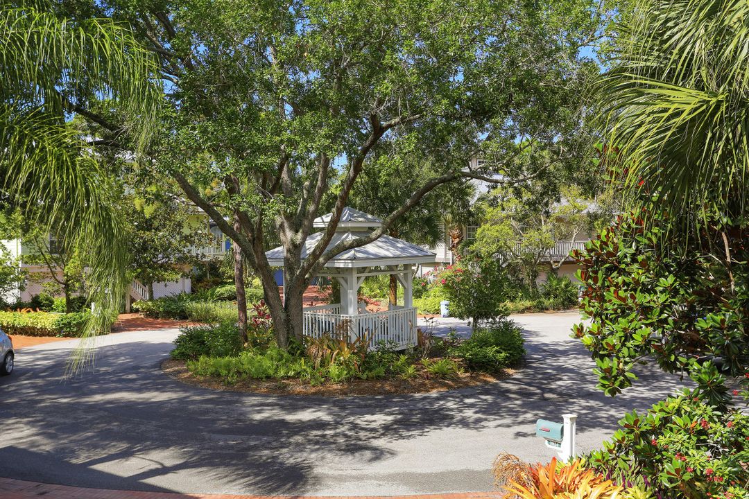 3824 Survey Cir, Bonita Springs, FL 34134