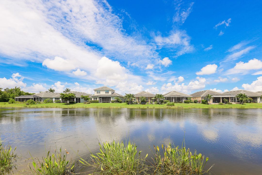 2761 Lambay Ct, Cape Coral, FL 33991