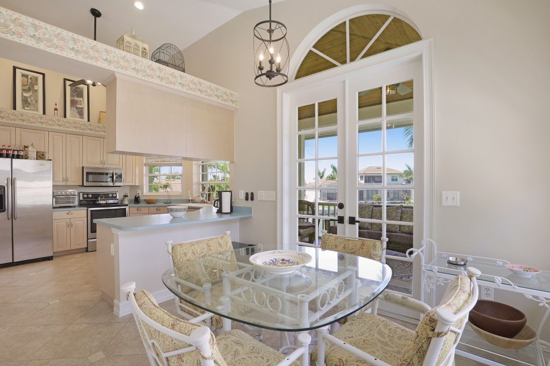 412 Barcelona Ct, Marco Island, FL 34145