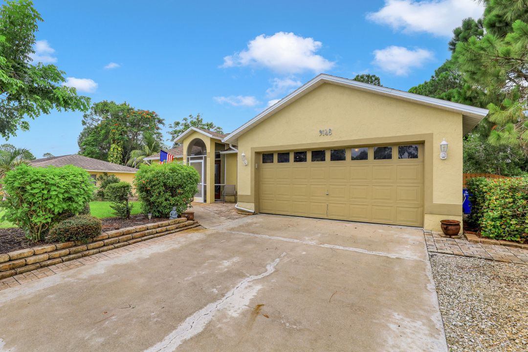 9148 Irving Rd, Fort Myers, FL 33967