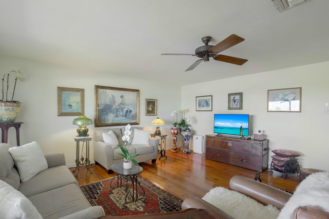 5620 Queens Kew, Bonita Springs, FL 34134