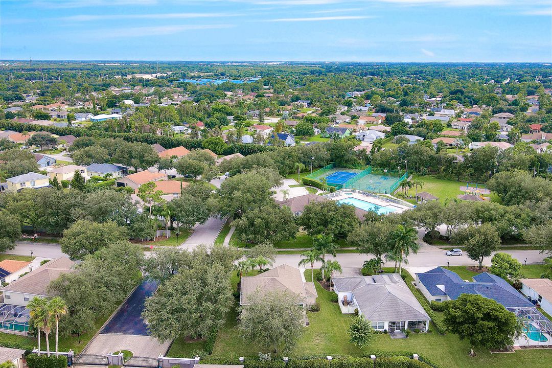 9191 Pittsburgh Blvd, Fort Myers, FL 33967