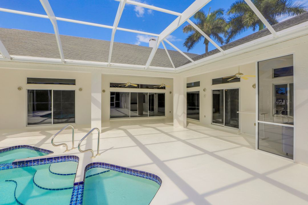 5364 Darby Ct, Cape Coral, FL 33904