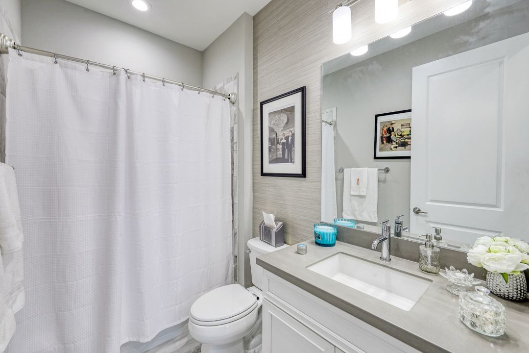 2239 Marquesa Cir, Naples, FL 34112