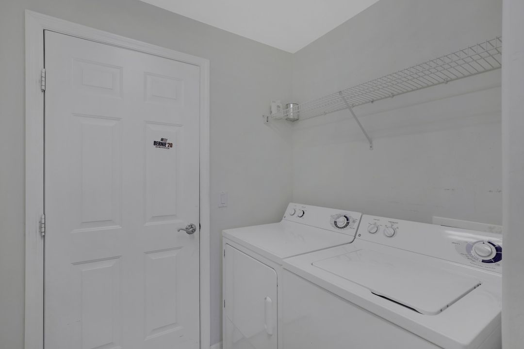 2432 Woodbourne Pl, Cape Coral, FL 33991