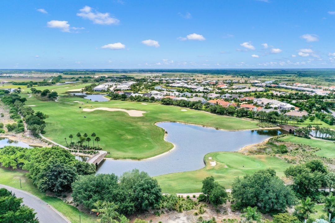 3243 Tavolara Ln, Naples, FL 34114