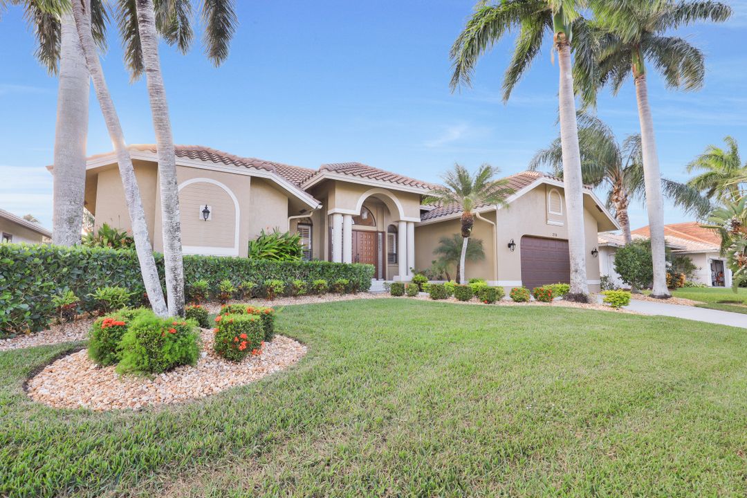 278 Sunflower Ct, Marco Island, FL 34145