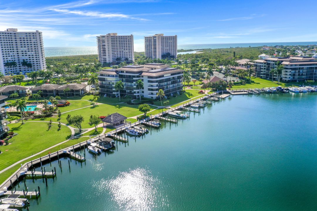 633 Seaview Ct #M-4, Marco Island, FL 34145