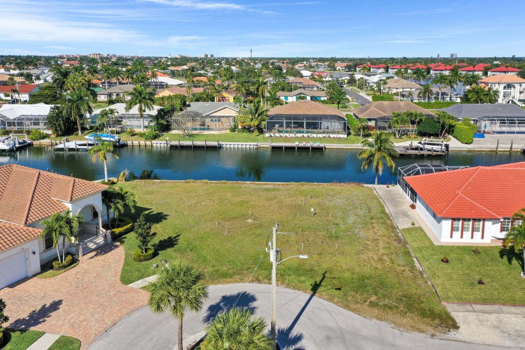1114 Shenandoah Ct, Marco Island, FL 34145