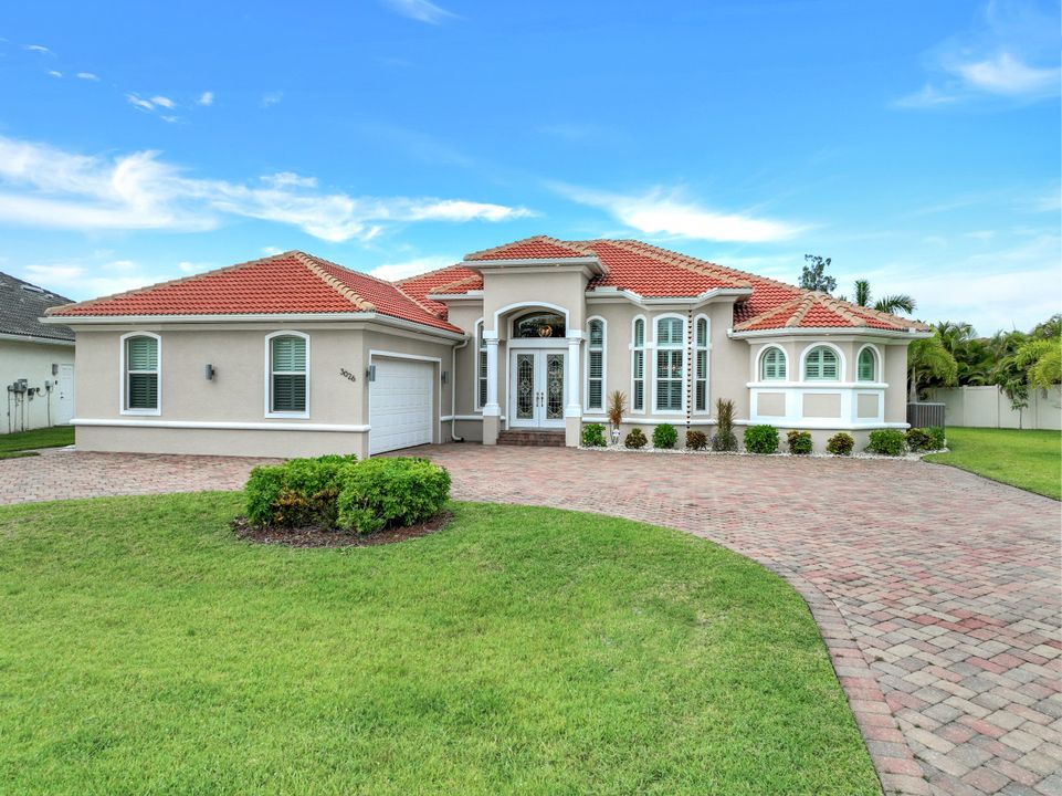 3026 SW 17th Pl, Cape Coral, FL 33914