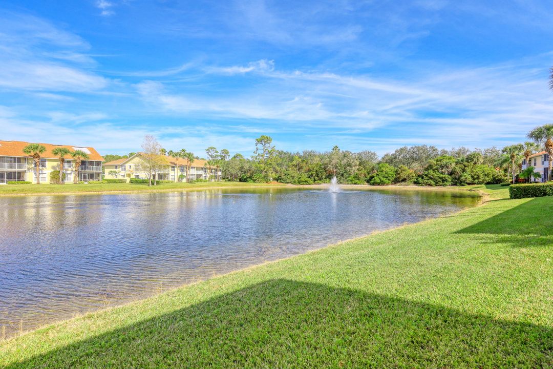 5245 Birmingham Dr #102, Naples, FL 34110