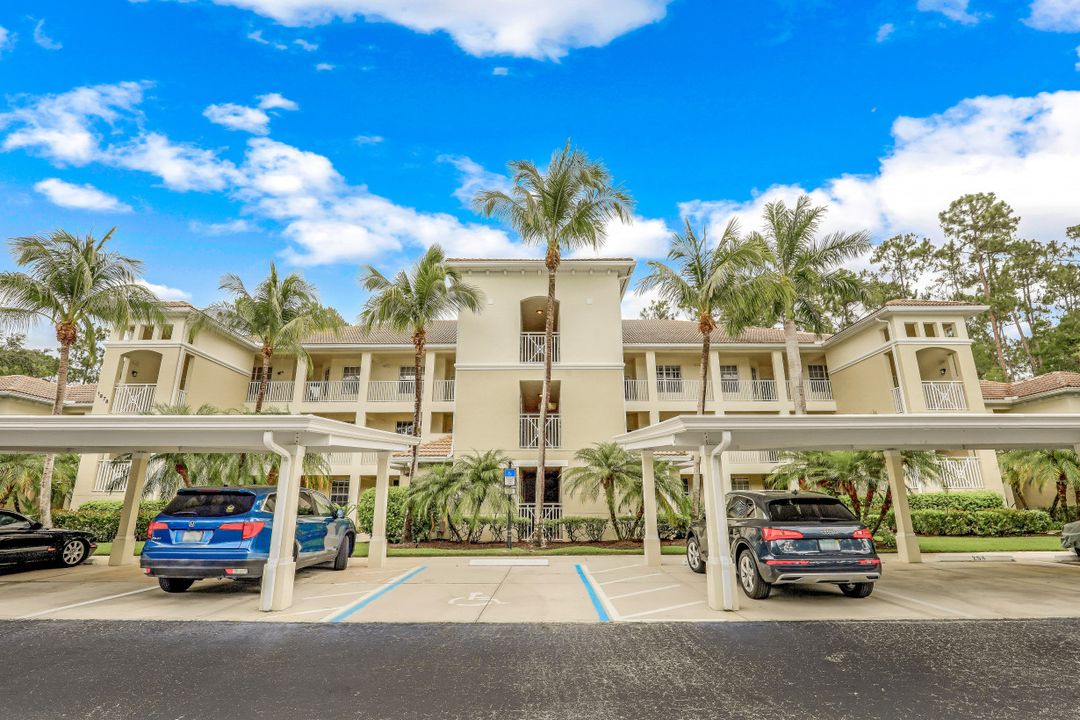 1878 Tarpon Bay Dr S #103, Naples, FL 34119