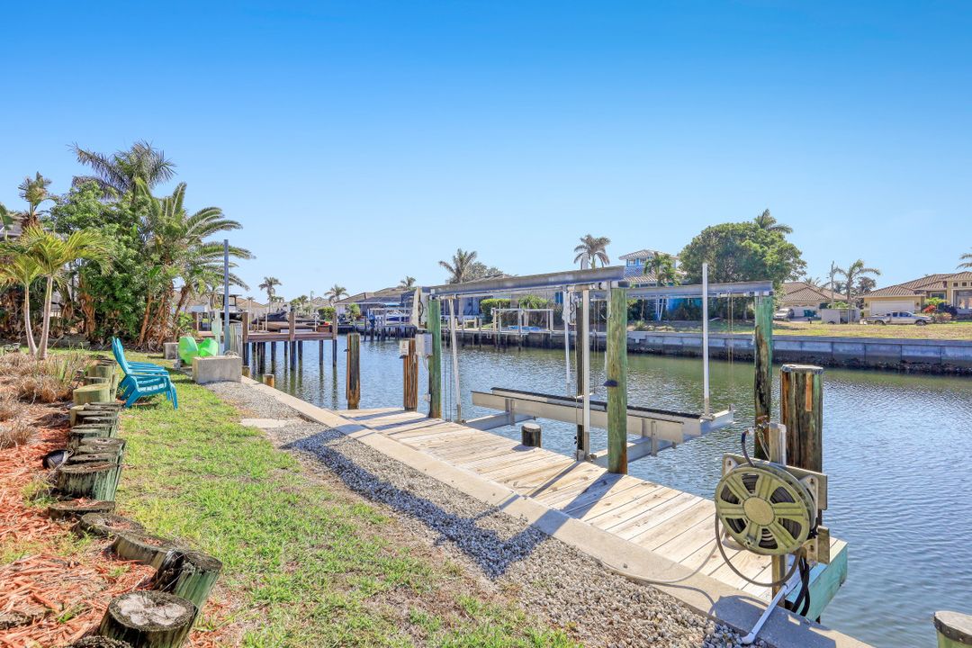 799 Caribbean Ct, Marco Island, FL 34145