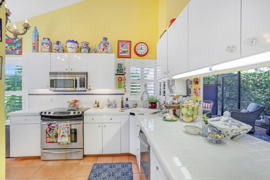 5502 Harbour Castle Dr, Fort Myers, FL 33907