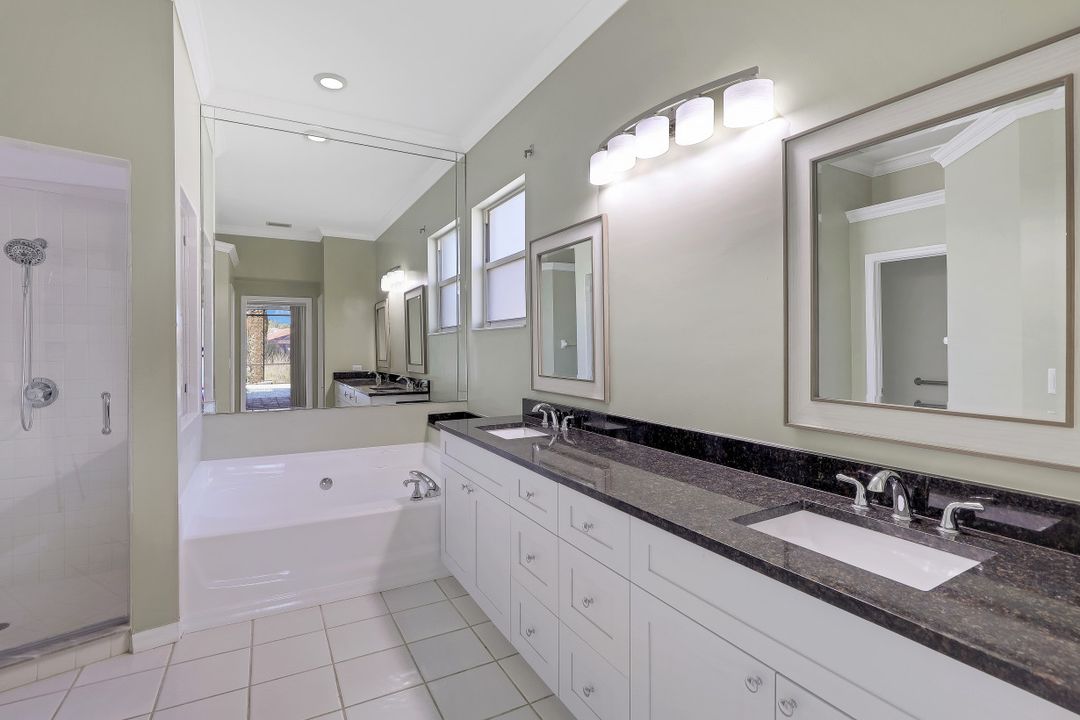 25610 Springtide Ct, Bonita Springs, FL 34135