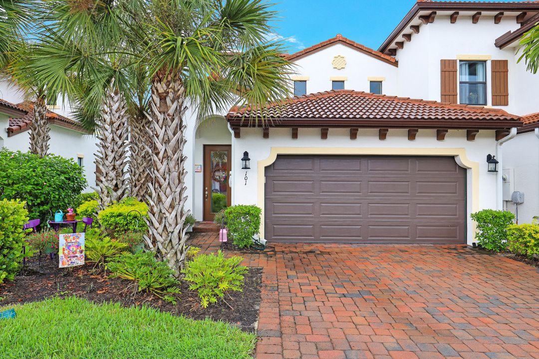 15851 Portofino Springs Blvd #101, Fort Myers, FL 33908