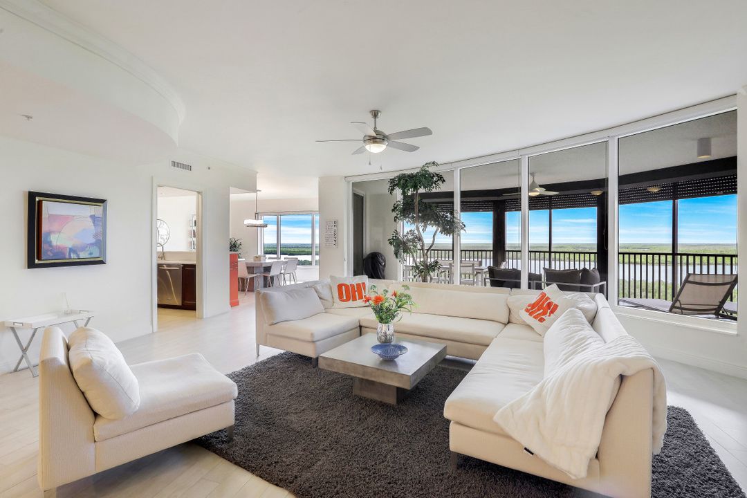 1050 Borghese Ln #804, Naples, FL 34114