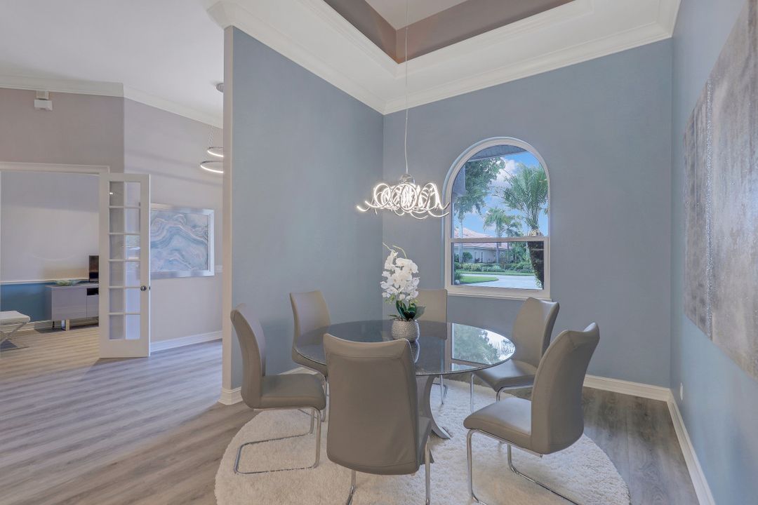 2790 Olde Cypress Dr, Naples, FL 34119