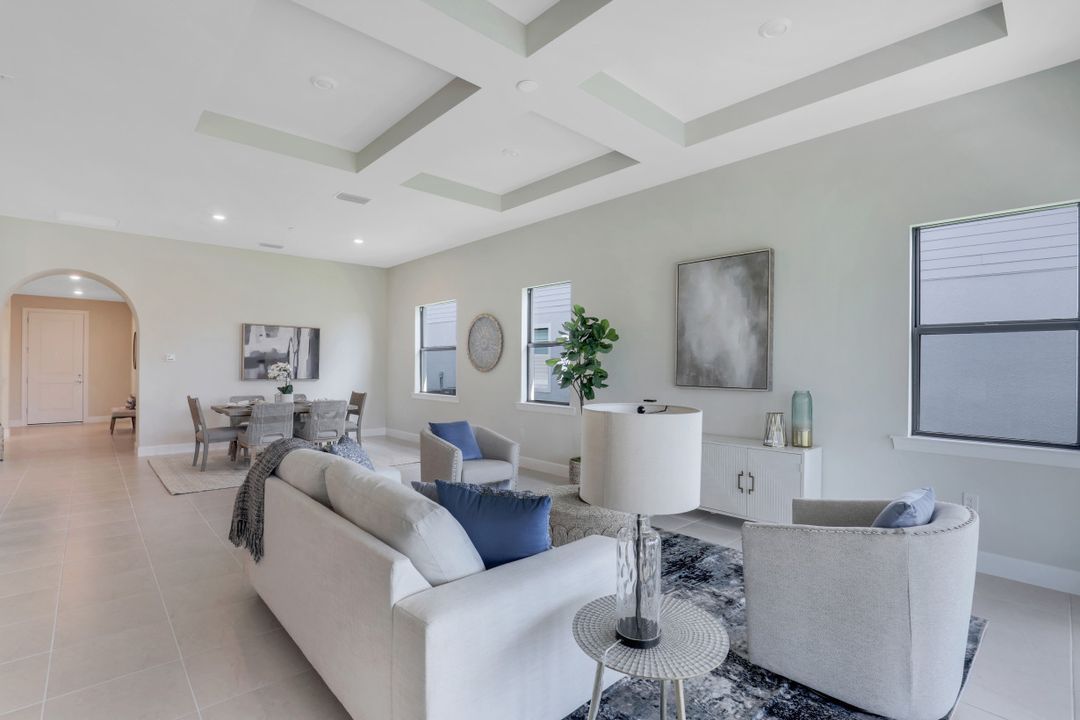 19080 Marquesa Dr, Fort Myers, FL 33913