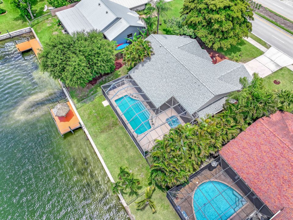 1014 Hancock Bridge Pkwy, Cape Coral, FL 33990